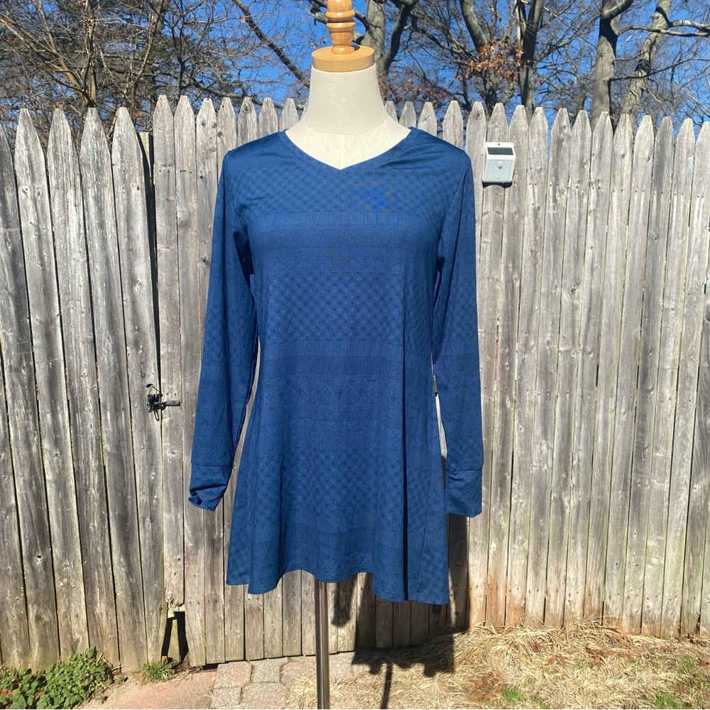 Tunic style v neck